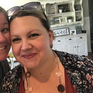 Meet your Posher, Kristin